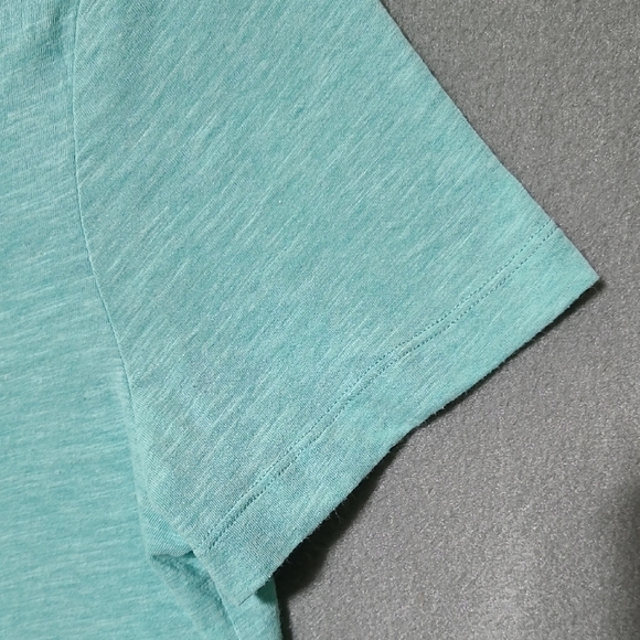 PINK VICTORIA'S SECRET Green Tee Shirt with Animal Print Pocket - Size Small - Picture 5 of 10